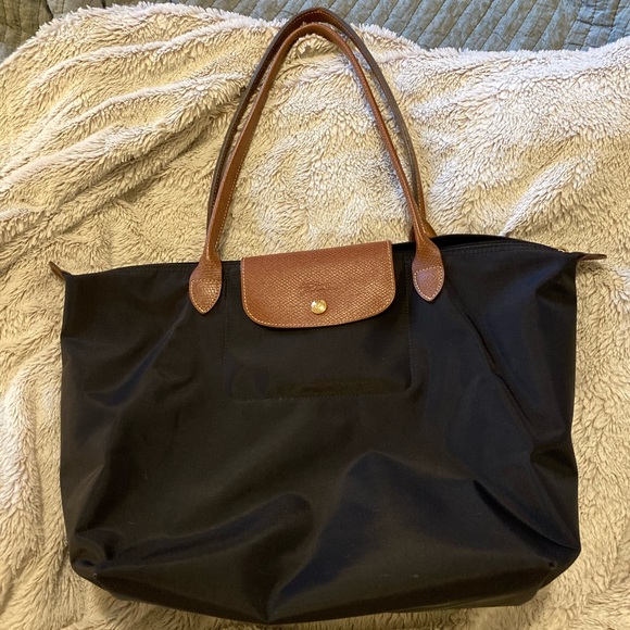 Authentic Large Longchamp Le Pliage - Picture 2 of 8